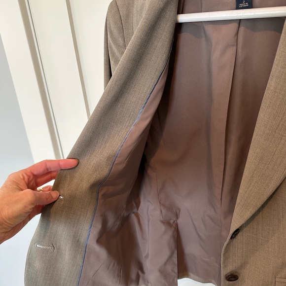 Banana Republic tailored blazer - Picture 5 of 7